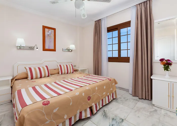 Casablanca * Puerto de la Cruz (Tenerife)